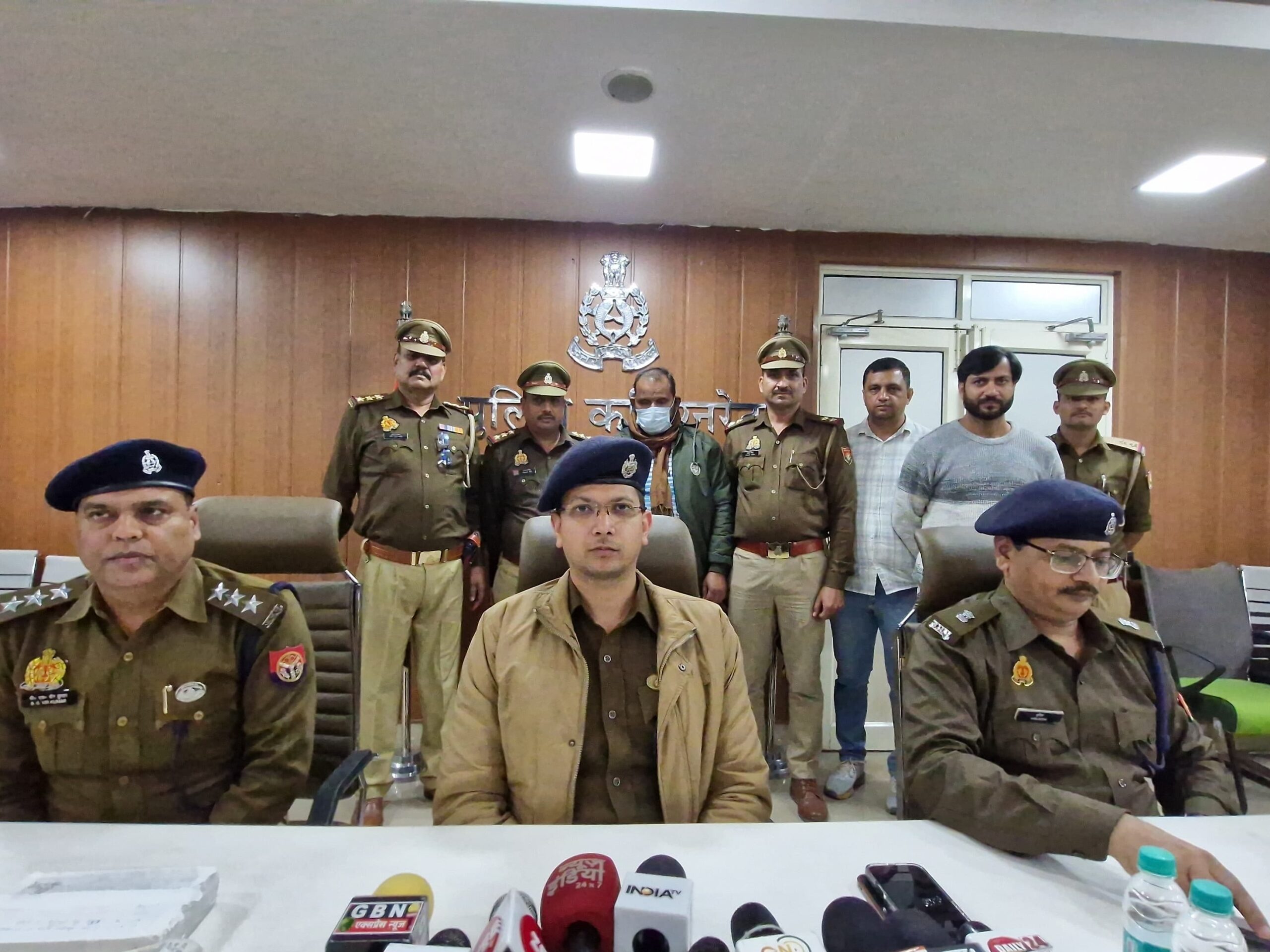 सूरजपुर पुलिस ने हत्याकांड का किया खुलासा, किरायेदार ने मकान मालिक की हत्या की