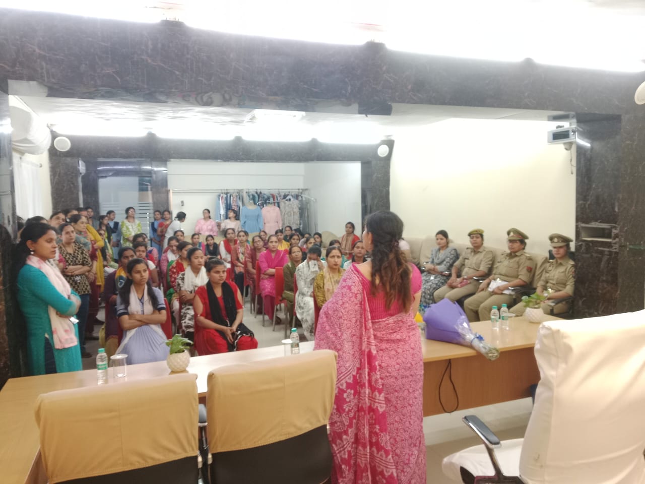 गौतमबुद्धनगर पुलिस का साइबर अपराध रोकथाम अभियान: ऑनलाइन सुरक्षा के प्रति जागरूकता बढ़ाने की पहल