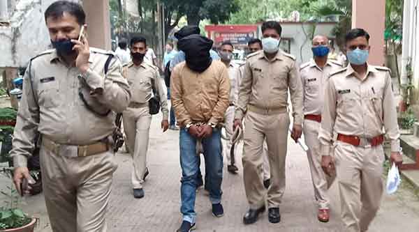 लगातार हो रही चोरियों पर पुलिस की सख्त कार्रवाई, दो गिरोहों का भंडाफोड़