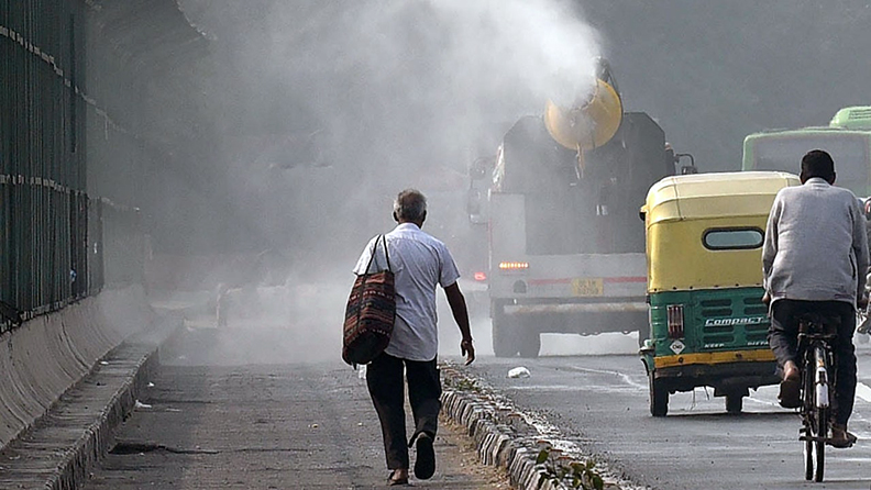 प्रदूषण का बढ़ता खतरा: हवा हो रही ज़हरीली, अब हर व्यक्ति को खुद उठाने होंगे कदम