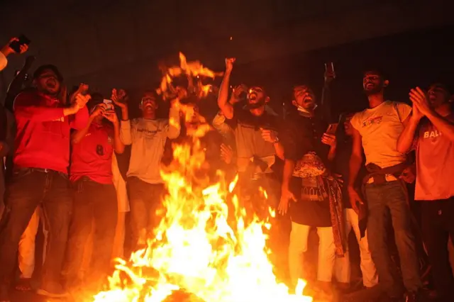 यूनुस सरकार की चूक से बांग्लादेश में हिंदू असुरक्षित, बढ़ी हिंसा और डर का माहौल