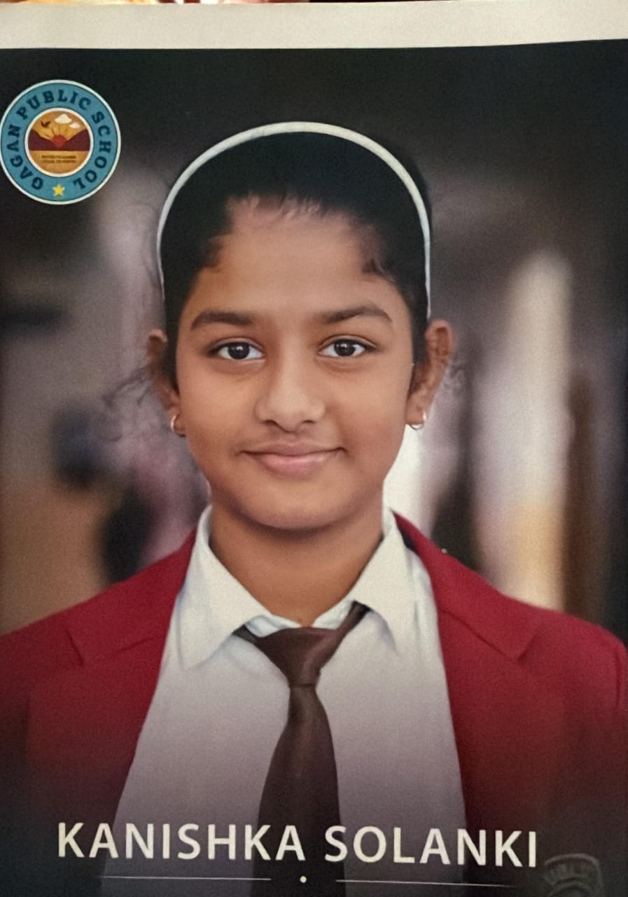 10वीं की छात्रा की आत्महत्या का मामला लगातार गंभीर होता जा रहा है।